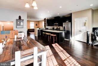 Building Photo - 14301 Ridge View Ln