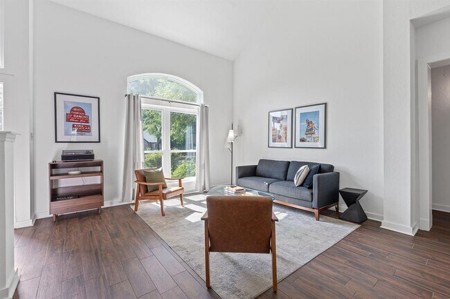 Building Photo - 7604 Vail Valley Dr