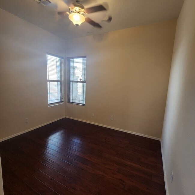 Building Photo - 7539 W Desert Crystal Ct
