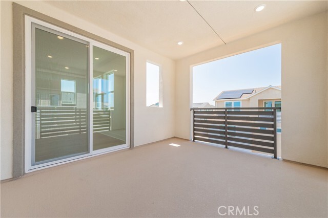 Building Photo - 446 Lobata