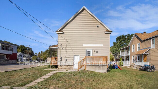 Building Photo - 1312 Hamilton Ave NW