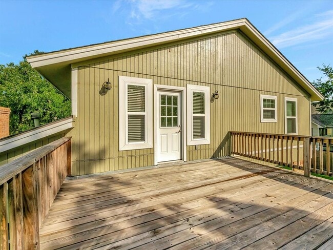 Building Photo - 5346 Apple Blossom Ln