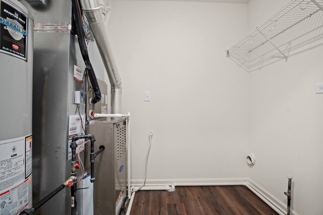 Building Photo - 2057 Stuttle Rd