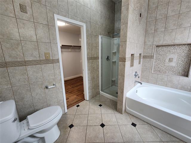 Building Photo - 529 Roundrock Ln