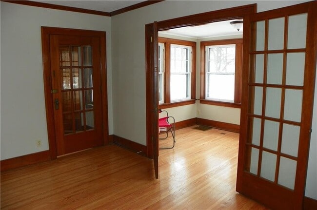 Building Photo - 1067 Winton Rd