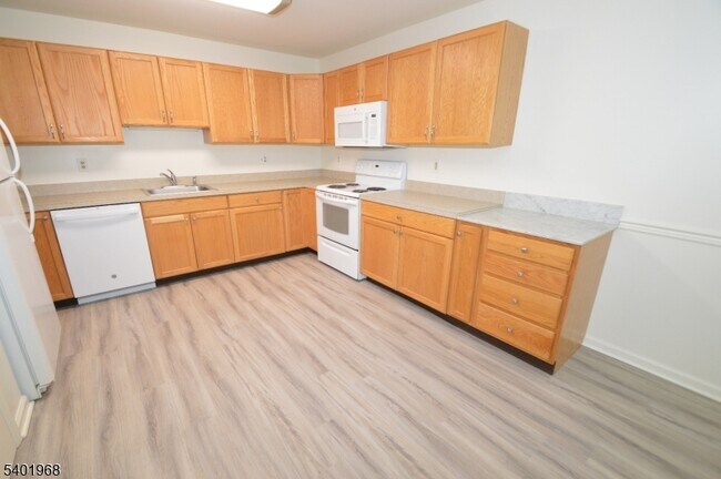 Building Photo - 1 Jenny Lind St