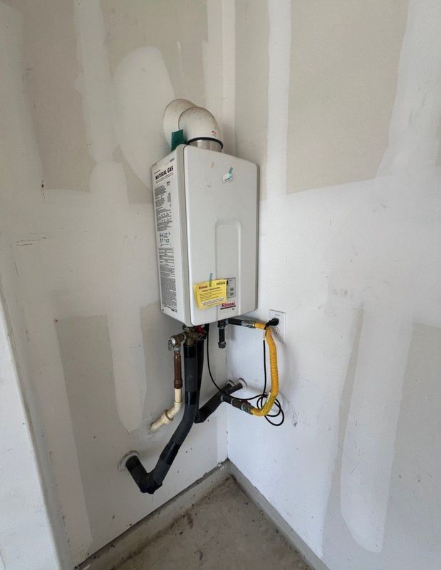 Building Photo - 7002 Cozy Run