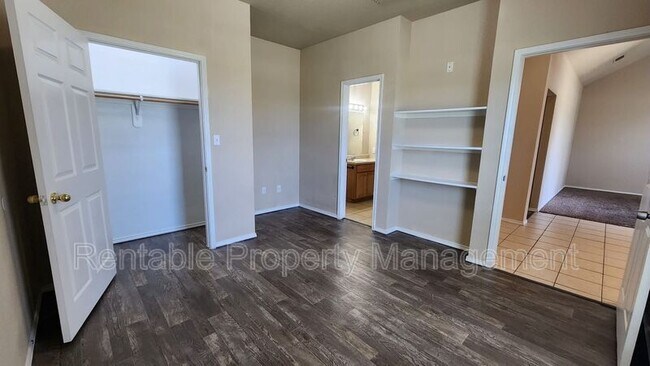Building Photo - 110 Collett Ct