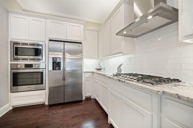 Building Photo - 7513 Renaissance Blvd