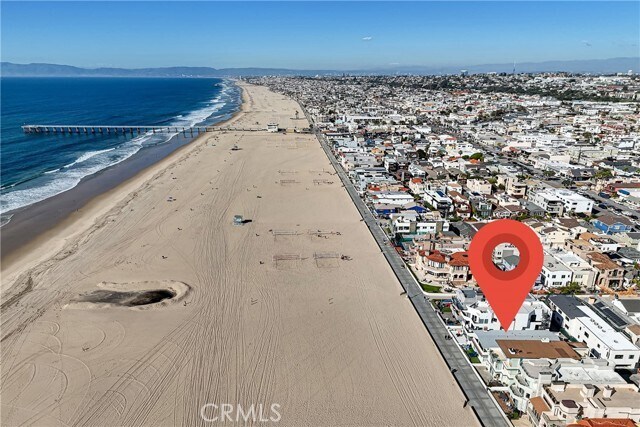 Building Photo - 532 The Strand