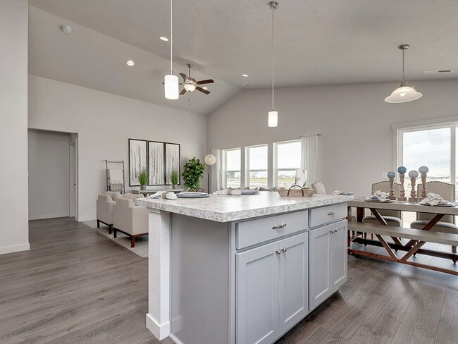 Building Photo - 3 Bedroom Home in Nampa with no back neighbors!!