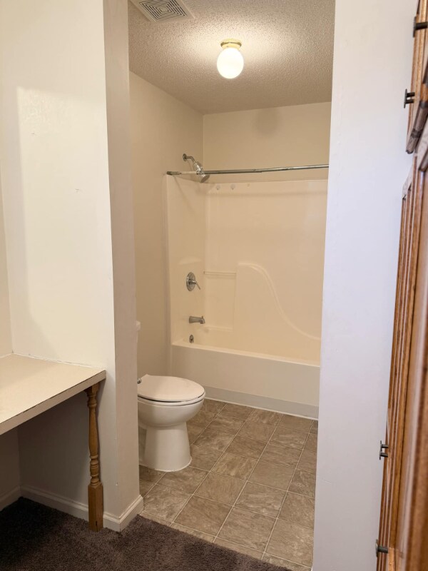 Building Photo - 62 Riley Manor Cir