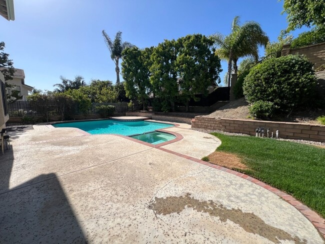 Building Photo - Orange - 4 Bed House for Lease - Pool & Spa - 3 Car. Gar.