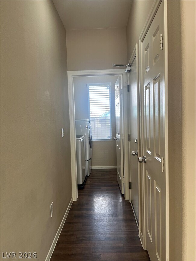 Building Photo - 7725 Littondale St