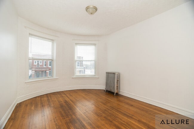 Building Photo - 7250 S Yale Ave