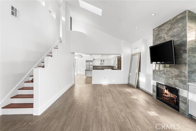 Building Photo - 357 13th St