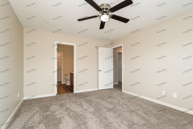 Building Photo - 1737 Western Pines Ct