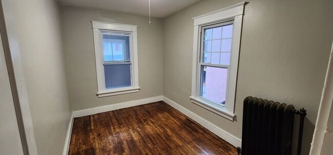 Building Photo - 46 Genesee St