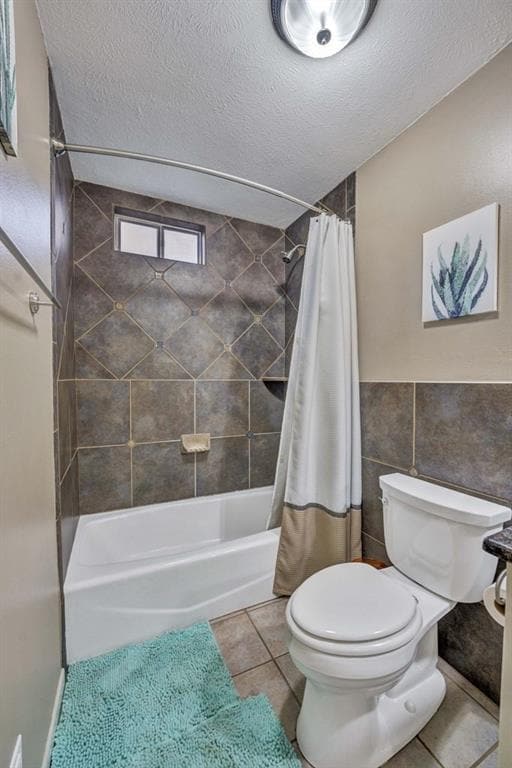 Building Photo - 1208 Crenwelge Dr