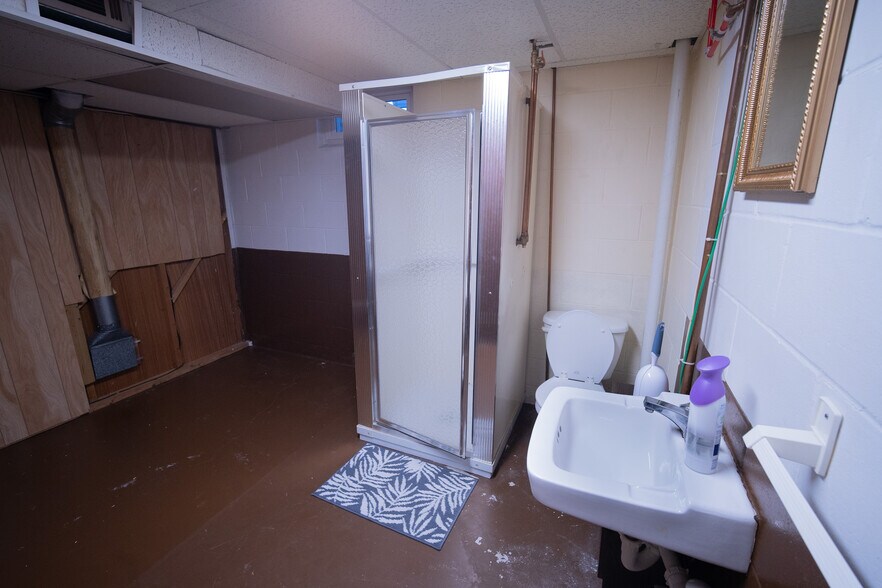 Building Photo - 1218 Aldrich Way