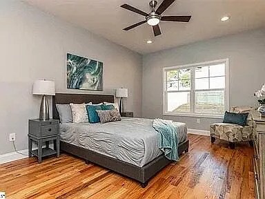 Building Photo - 111 Chestnut St