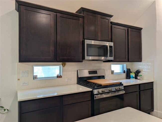 Building Photo - 148 Venti Cove