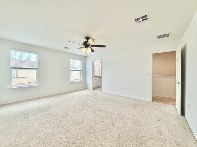 Building Photo - 7211 Merlot Sienna Ave