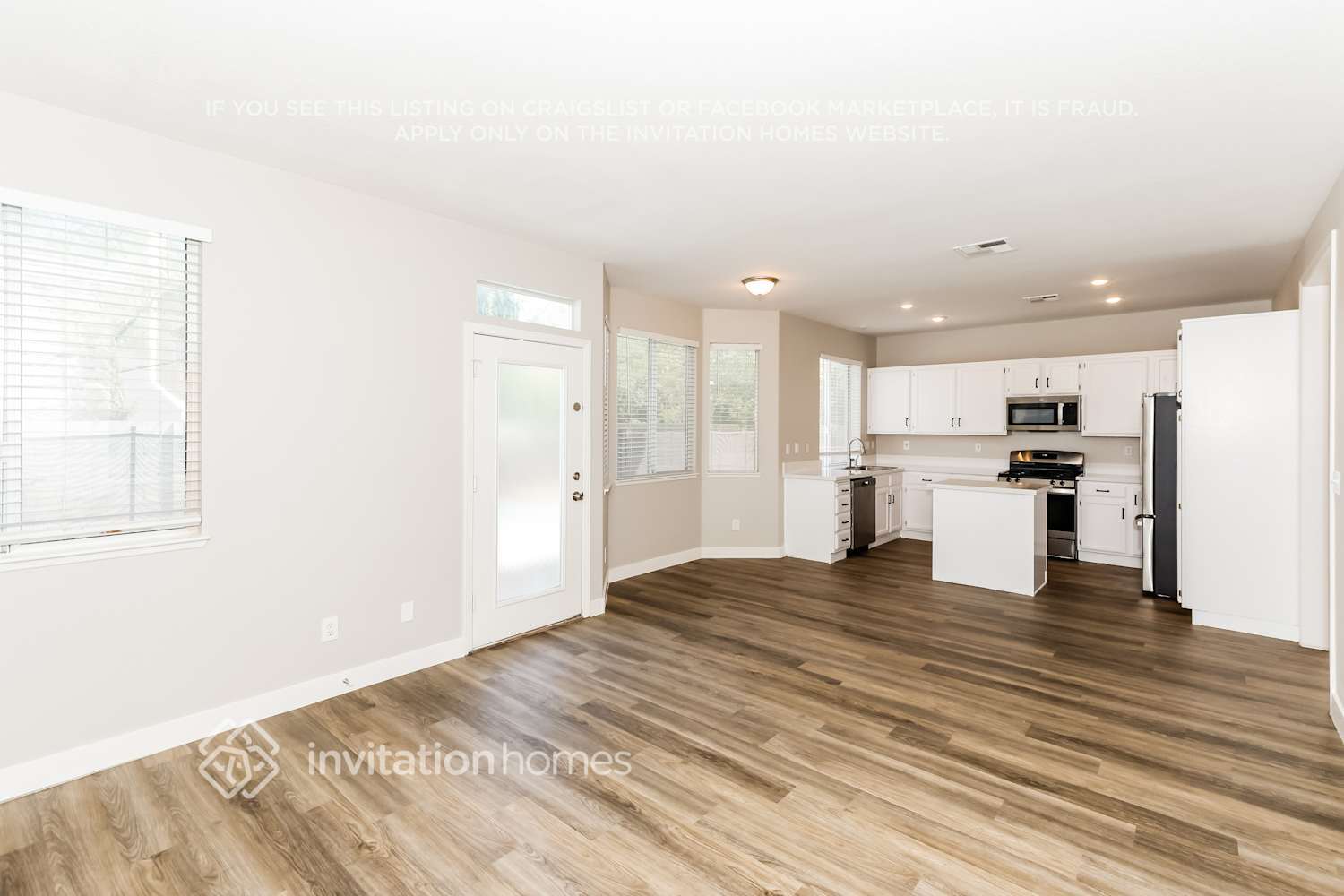 Building Photo - 9568 Aspen Glow Dr