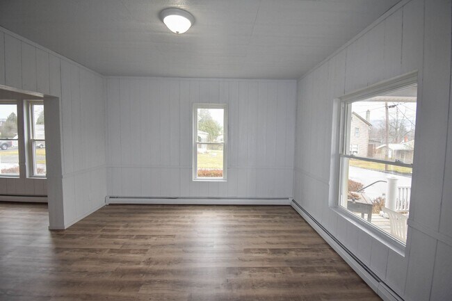 Building Photo - RSTOL3