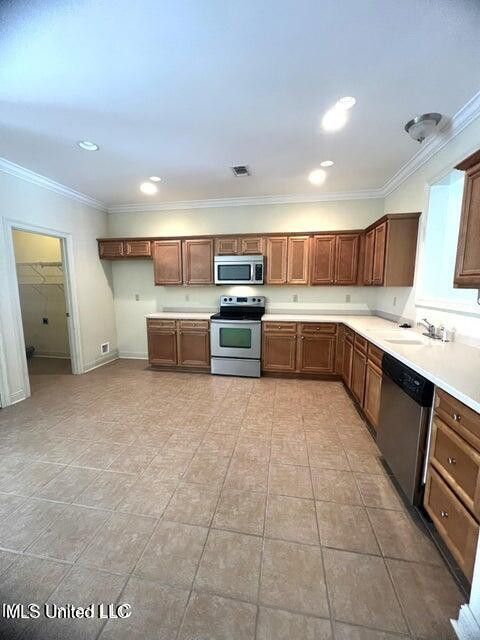 Building Photo - 910 Jefferson Dr