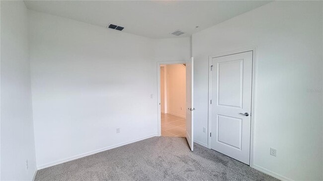 Building Photo - 4557 ORCHARD VIEW Aly