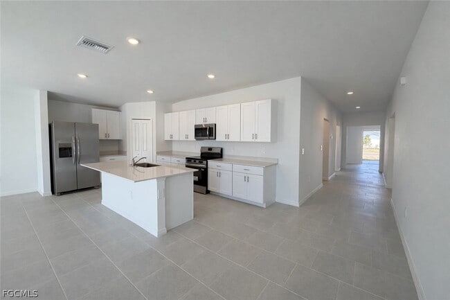 Building Photo - 17240 Cantu Ct