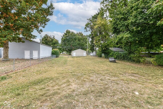 Building Photo - 6040 N College Ave