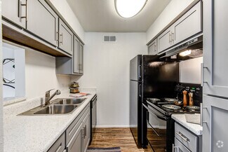 Building Photo - ReNew Andrews I & II