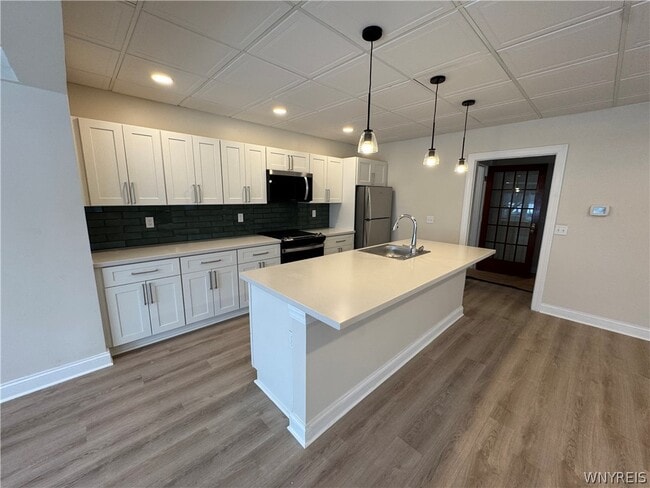 Building Photo - 107 Humboldt Pkwy