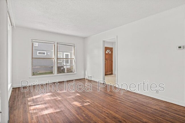 Building Photo - 4011 Welcome Ave N