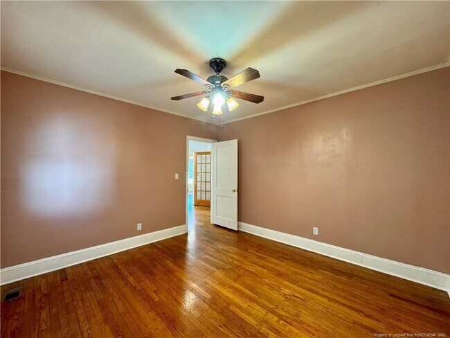 Building Photo - 705 McPherson Ave