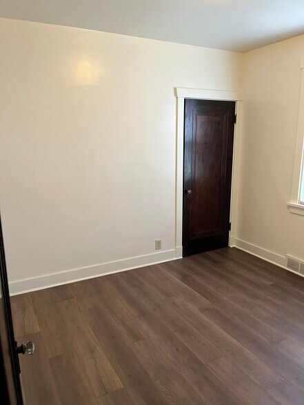 Building Photo - 436 Shady Ave