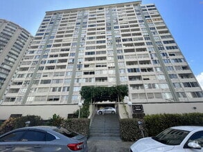 Building Photo - To register for the showing time below, no...