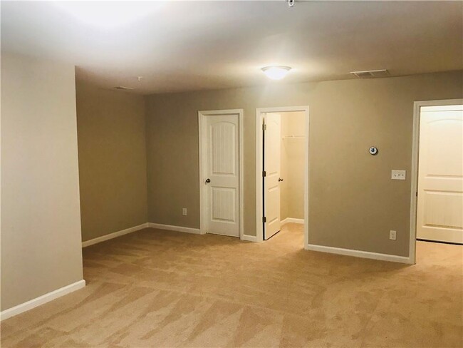 Building Photo - 1240 Fischer Trace