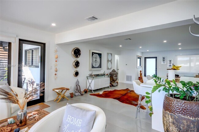 Building Photo - 1511 NW 87th Way