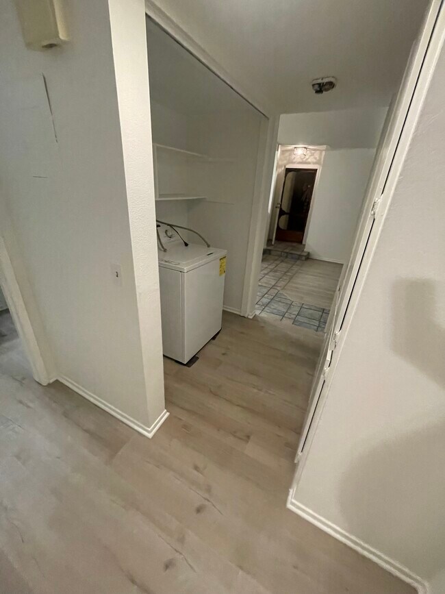 hallway to front door - 21372 Brookhurst St