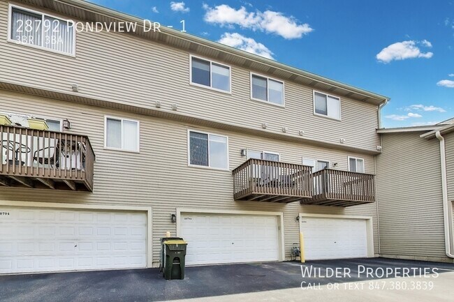 Building Photo - 28792 Pondview Dr