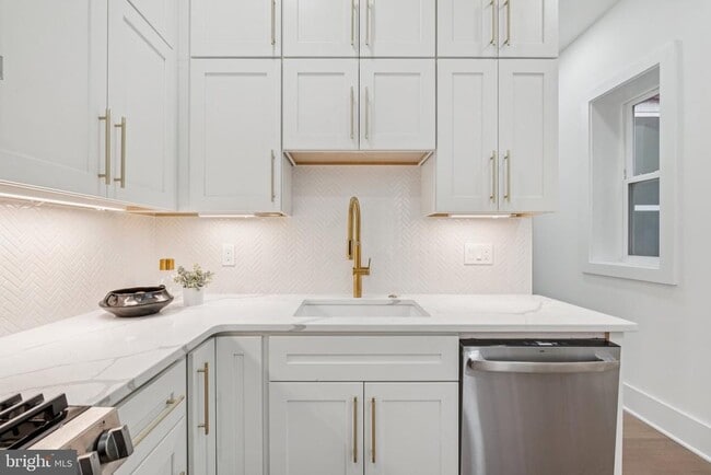 Building Photo - 1827 North Capitol St NE