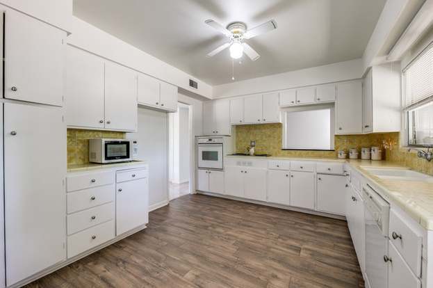 Building Photo - 600 Antler Dr