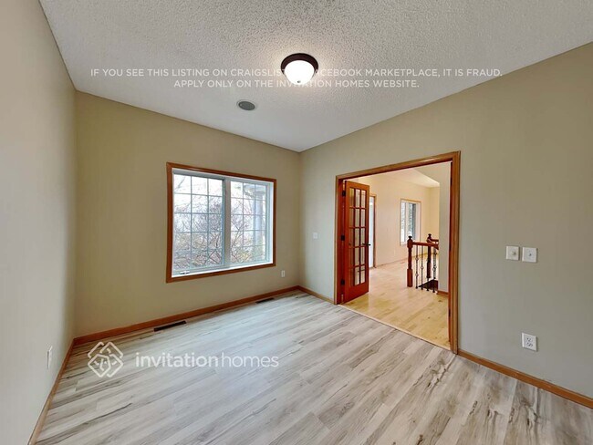 Building Photo - 11802 South Lake Boulevard Northeast