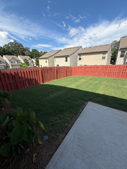 Building Photo - 4925 Ducote Trail
