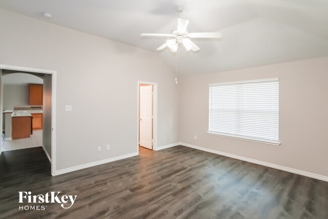 Building Photo - 1208 Mountain Peak Dr