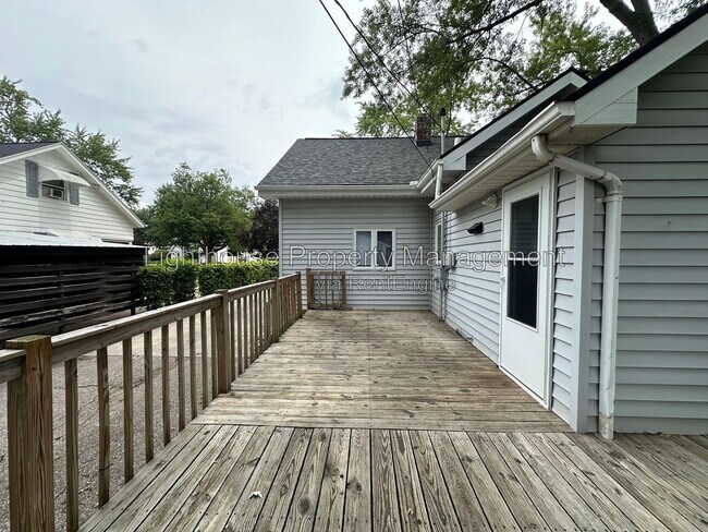 Building Photo - 115 N 30th St