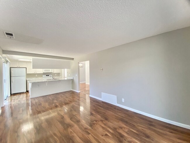 Building Photo - Homey 3-Bedroom 2-Bathroom Home for Rent -...